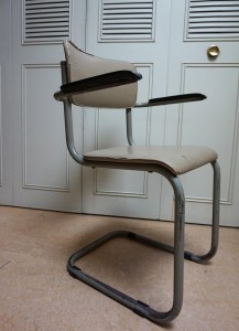 vintage-tubax-schoolstoel-werkstoel-buisframe-zwevende-armstoel-bakeliet-Elsene- floating-tubular-frame-chair 